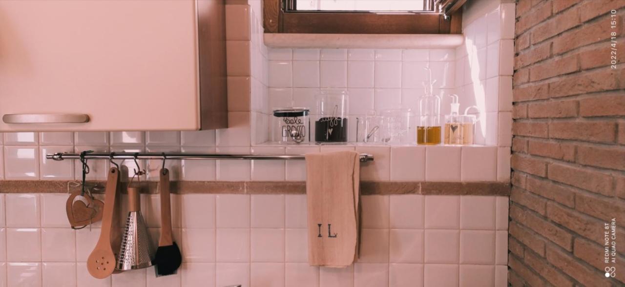 La Puteka Short Rent Nel Cuore Di 바스토 외부 사진